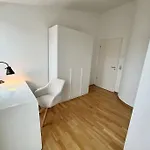 Apartment Penthouse Am Waldplatz