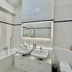 Apartment Penthouse Am Waldplatz Leipzig