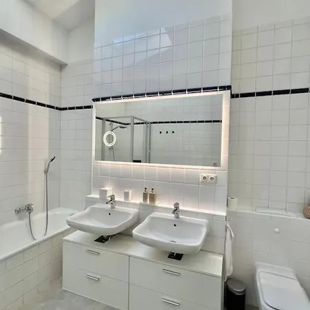 Apartament Penthouse Am Waldplatz Lipsk